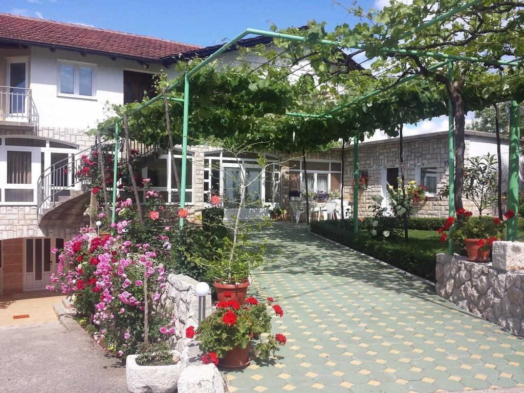 Pansion Pero Elez Medjugorje Hotel Kültér fotó