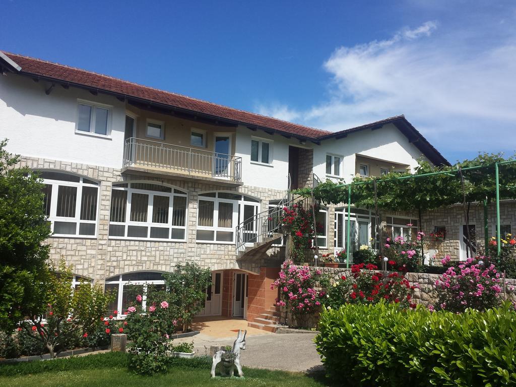 Pansion Pero Elez Medjugorje Hotel Kültér fotó